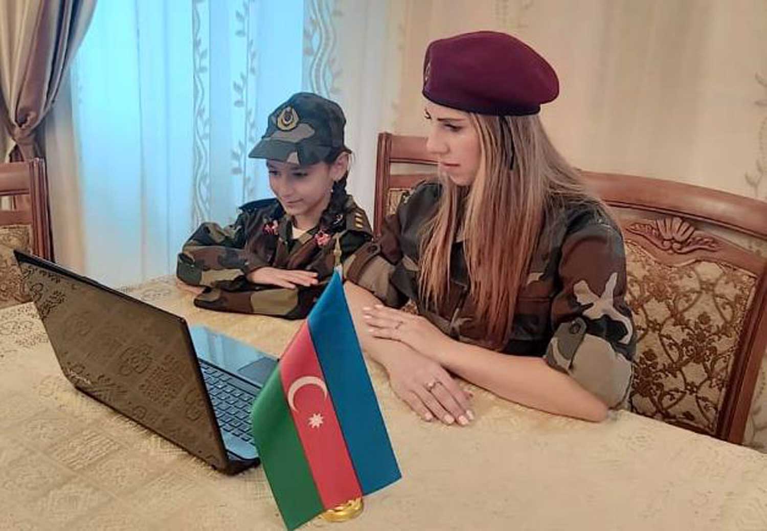 Dövlət Bayrağı Gününə həsr olunmuş onlayn tədbirlər