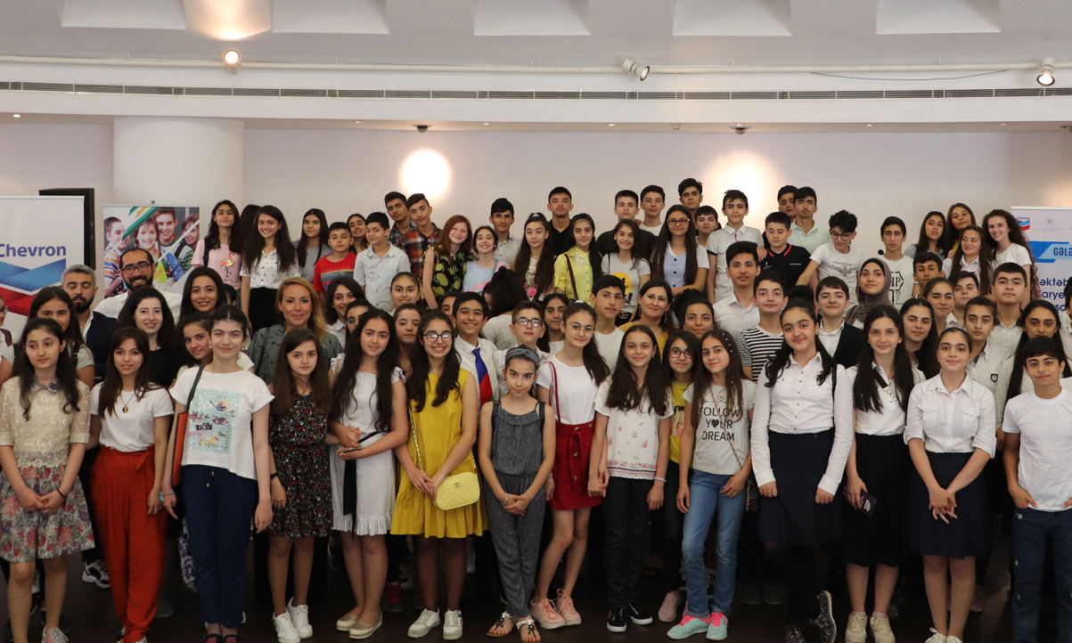 Layihə çərçivəsində şagirdlərlə görüş
