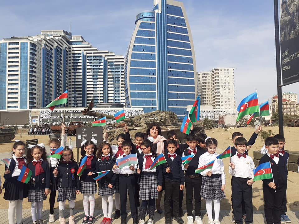 Hərbi Qənimətlər Parkına ekskursiyalar
