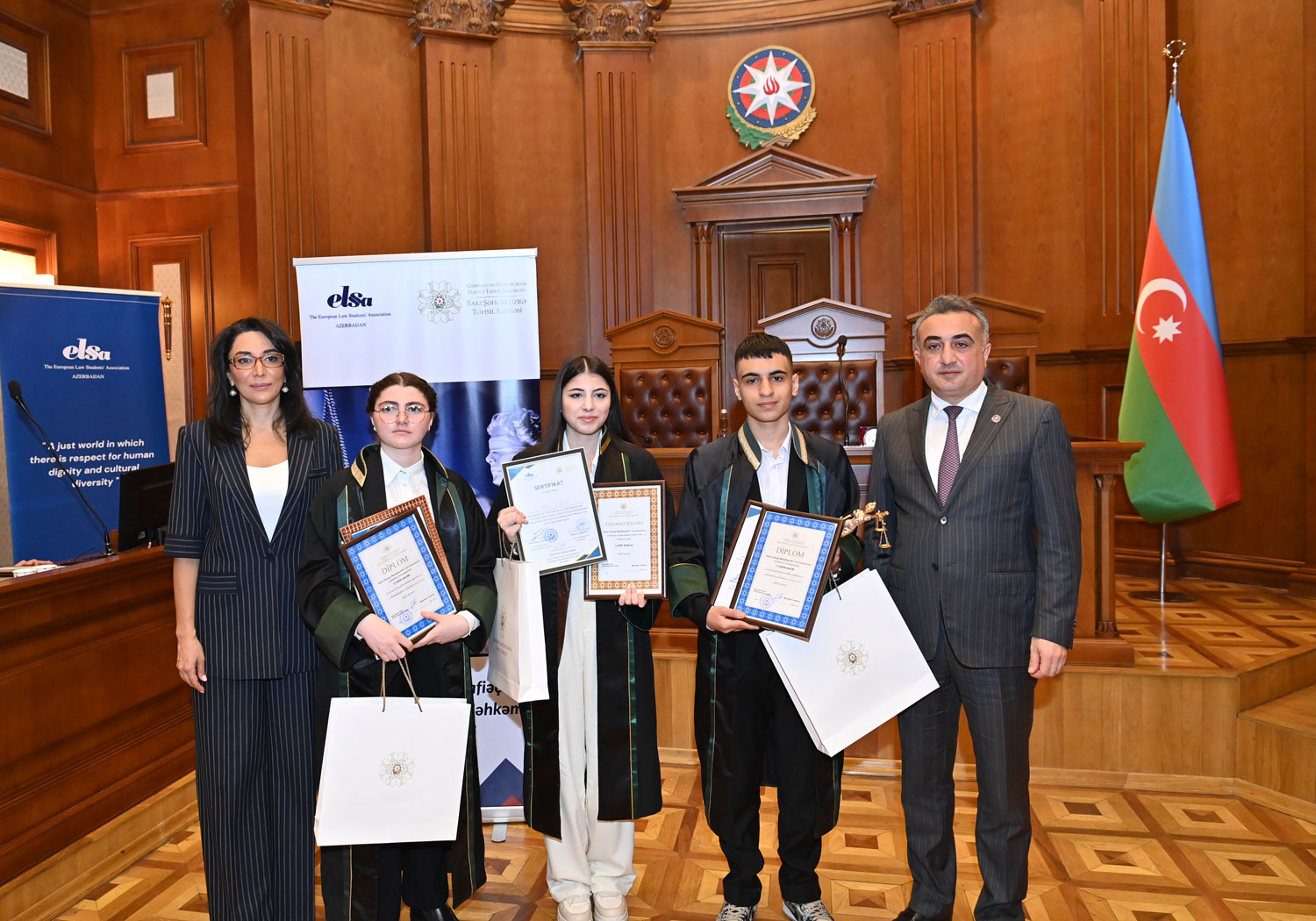 Səhnələşdirilmiş məhkəmə müsabiqəsinin qalibi bəlli olub