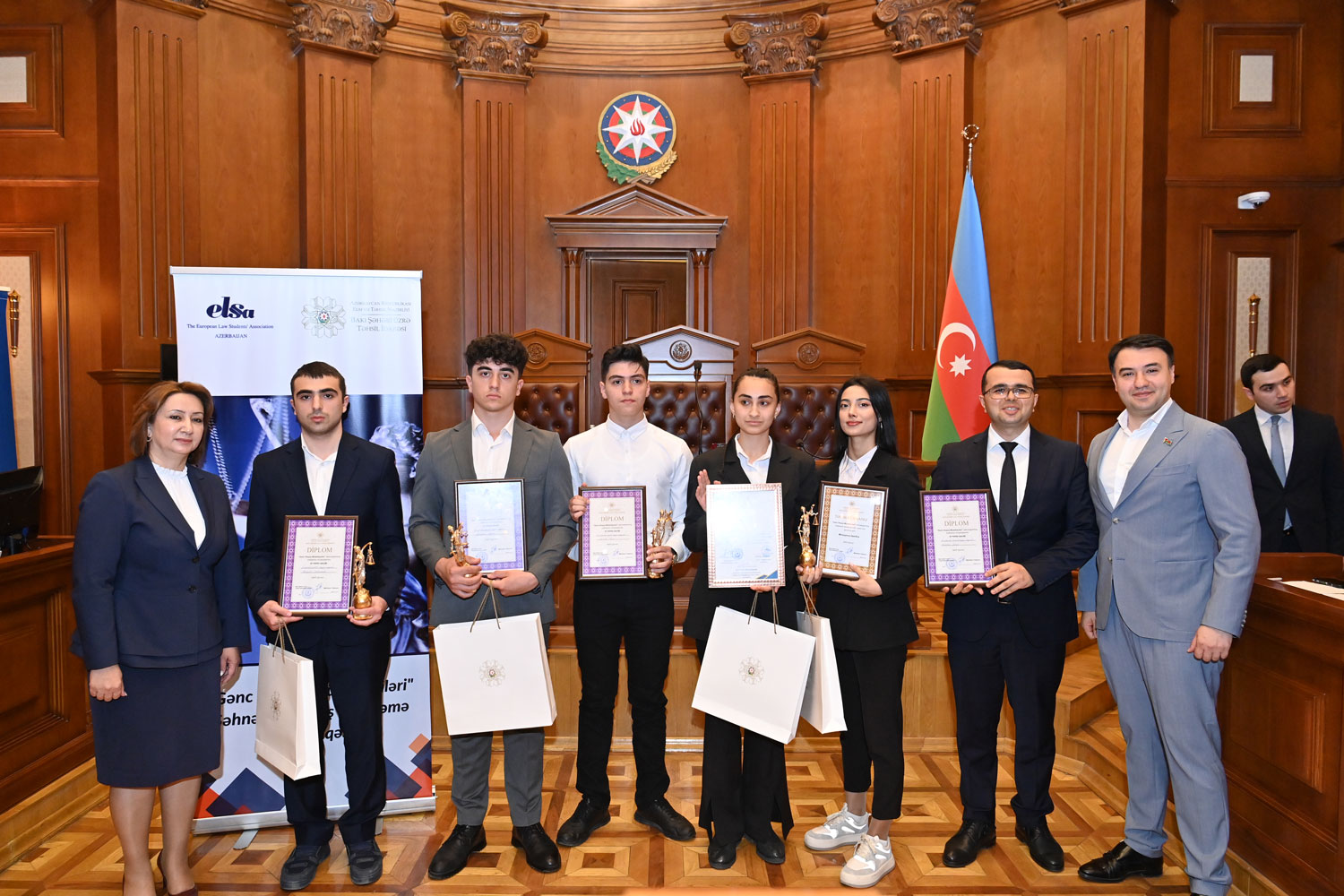 Səhnələşdirilmiş məhkəmə müsabiqəsinin qalibi bəlli olub