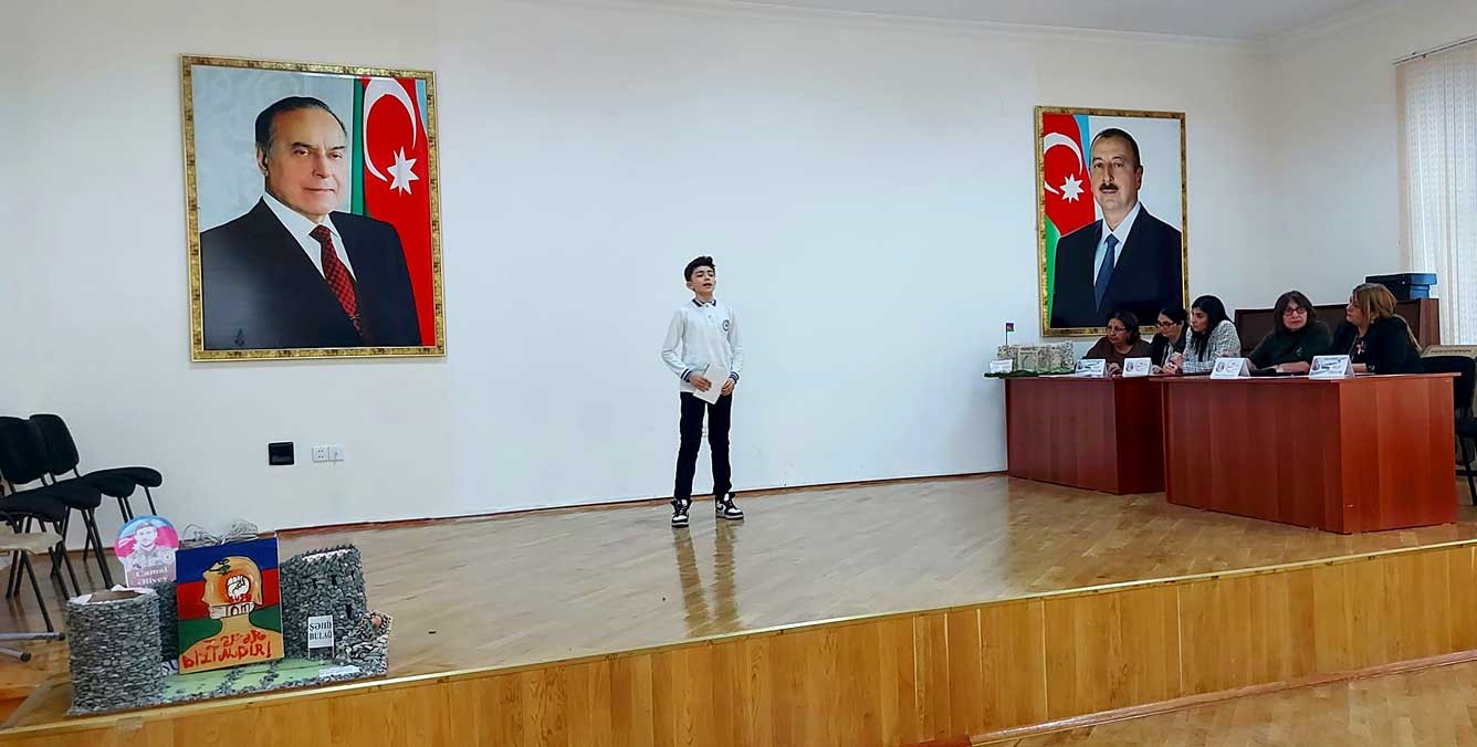 Ümummilli Liderin xatirəsi təhsil müəssisələrində anılıb