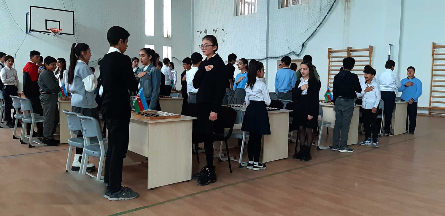 Ümummilli Liderin xatirəsi təhsil müəssisələrində anılıb