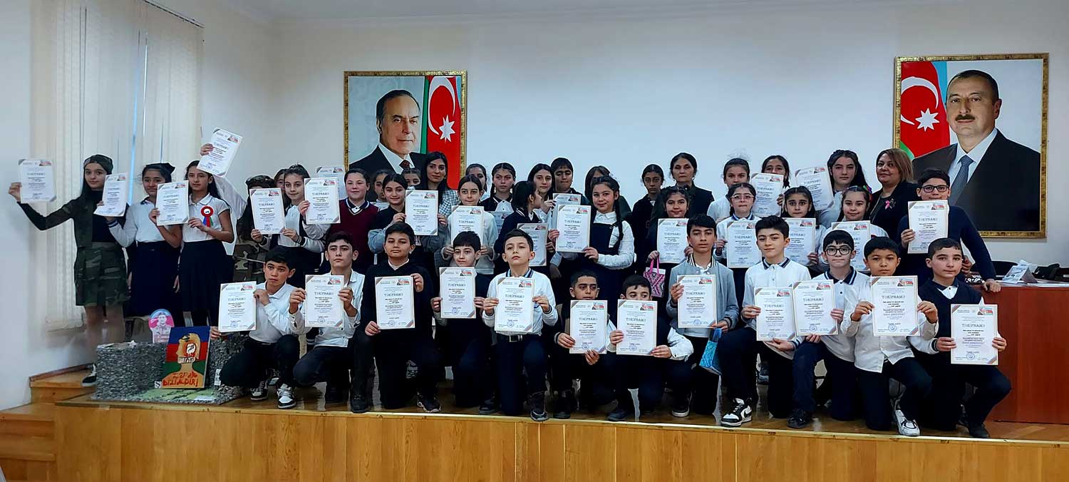 Ümummilli Liderin xatirəsi təhsil müəssisələrində anılıb