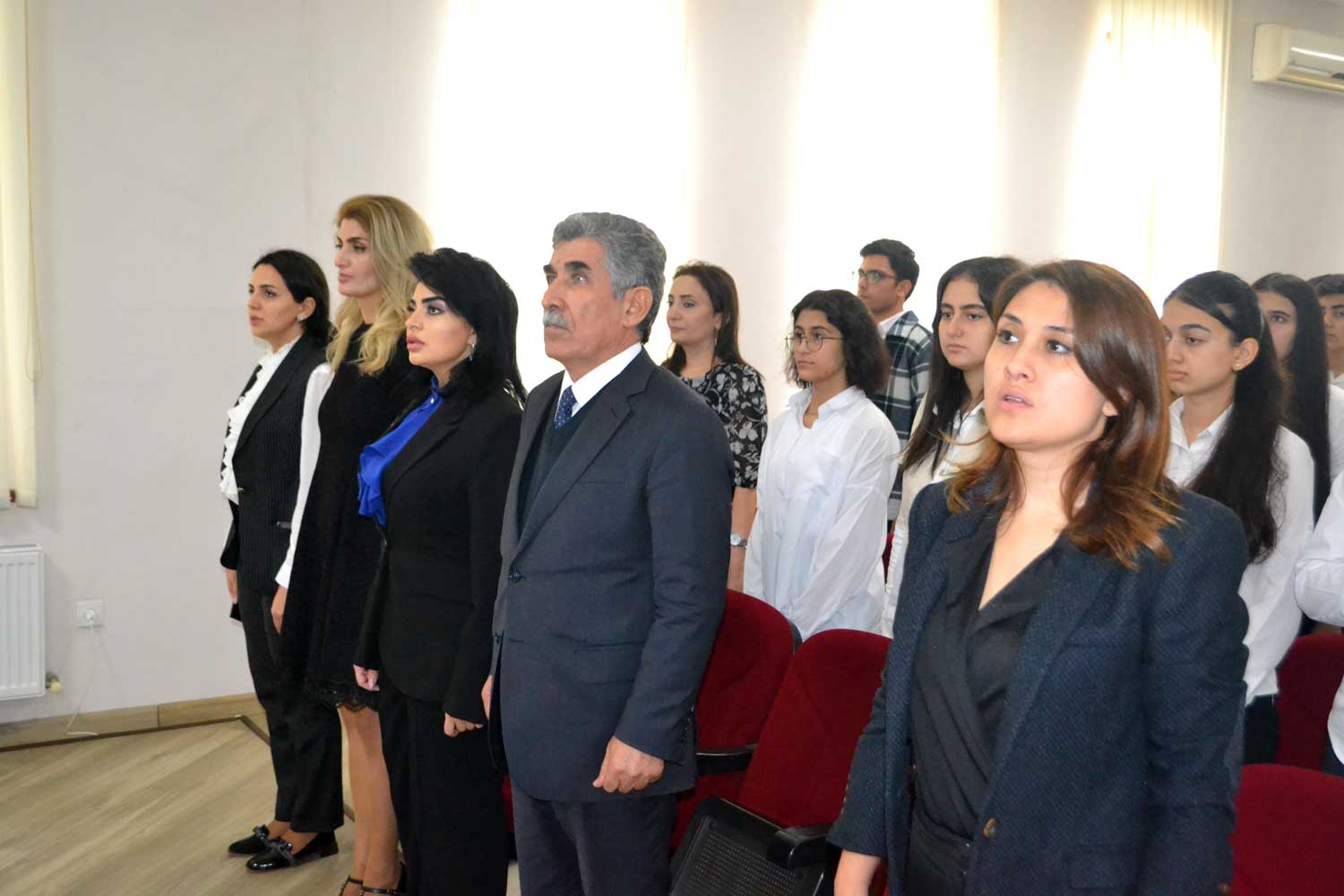 Heydər Əliyev irsinin öyrədilməsi ilə bağlı dərslər davam edir