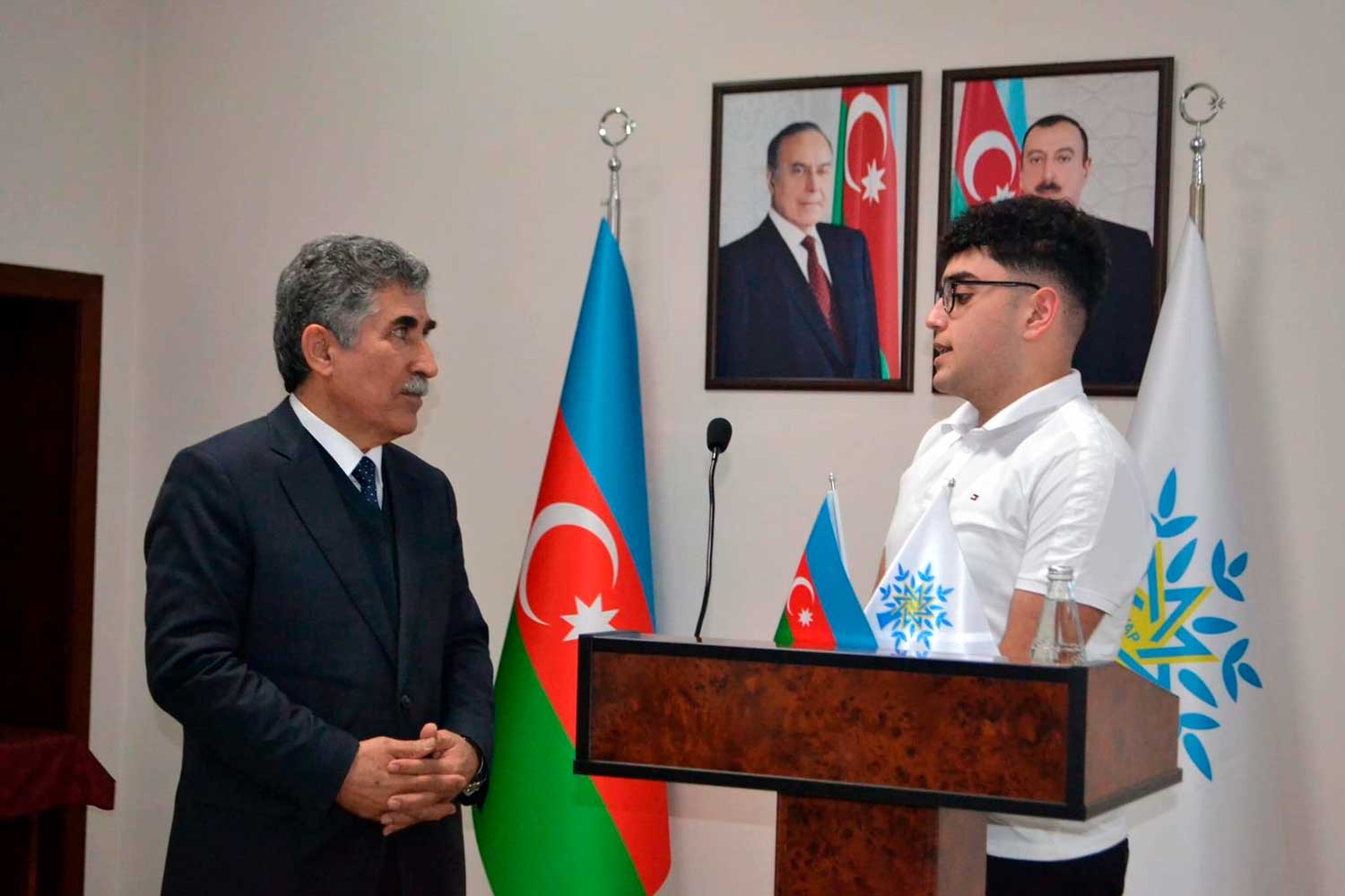 Heydər Əliyev irsinin öyrədilməsi ilə bağlı dərslər davam edir