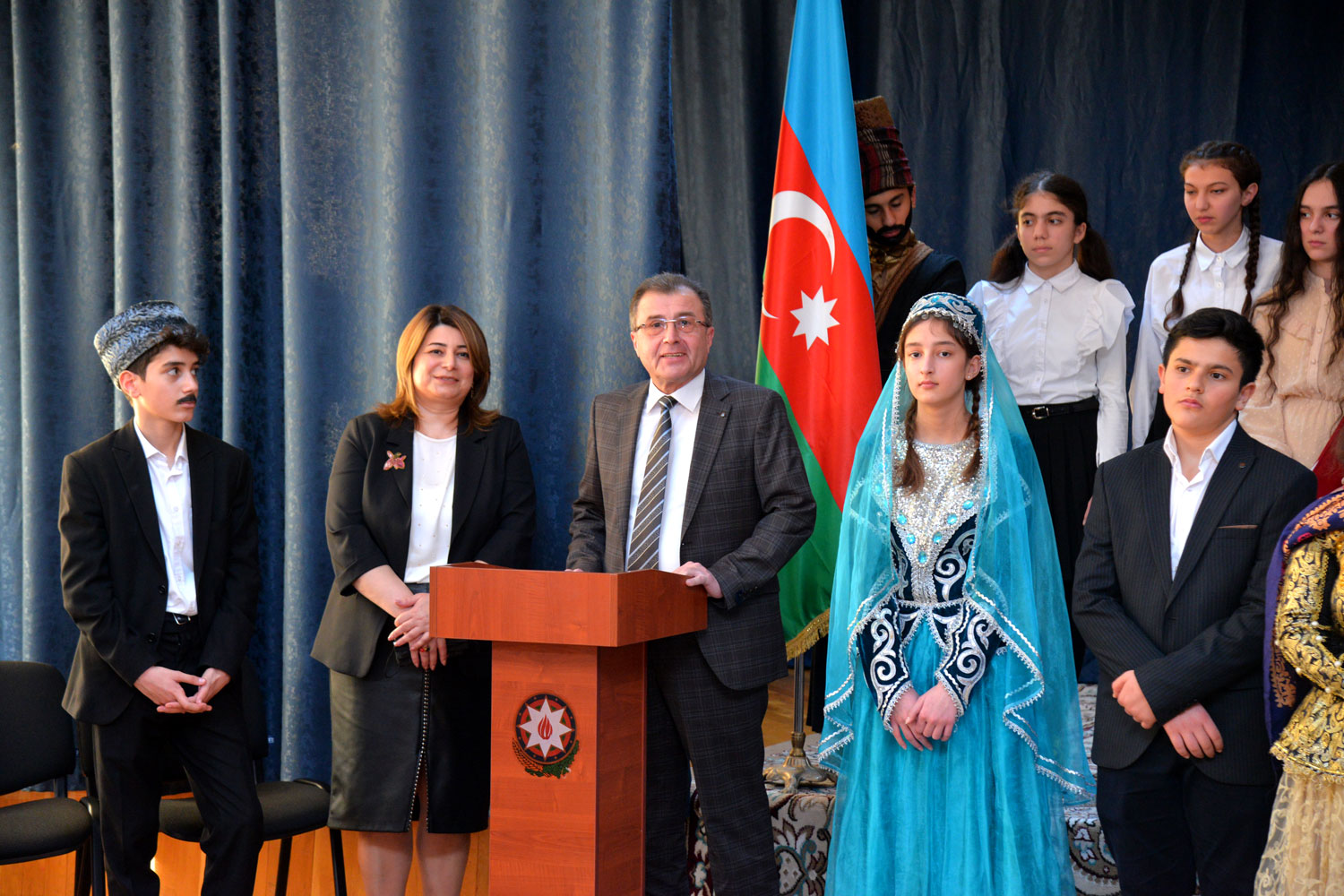 Ana dili qürur mənbəyimizdir