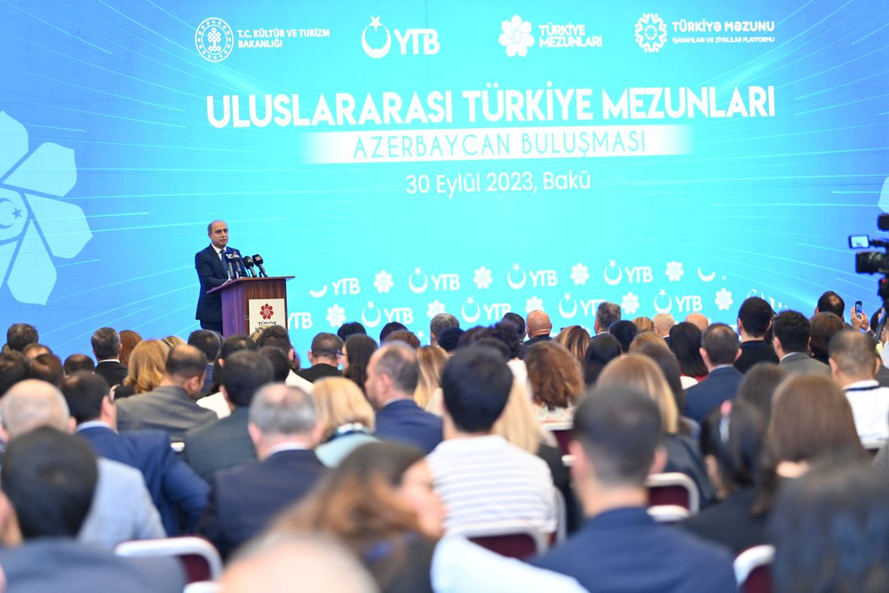 Bakıda Türkiyə məzunlarının görüşü keçirilib