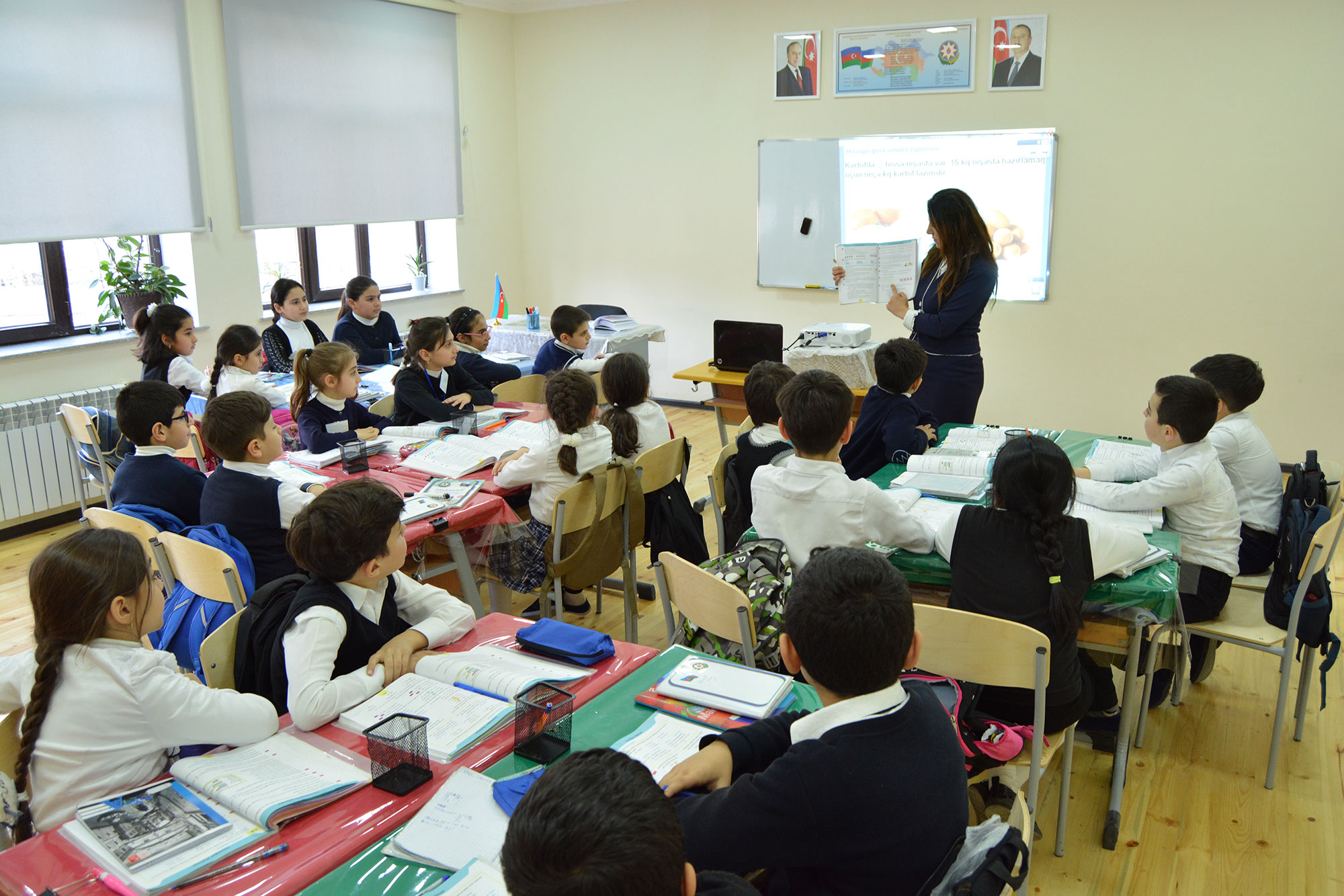 Şəki şəhəri 11 nömrəli tam orta məktəb – Fotorubrika
