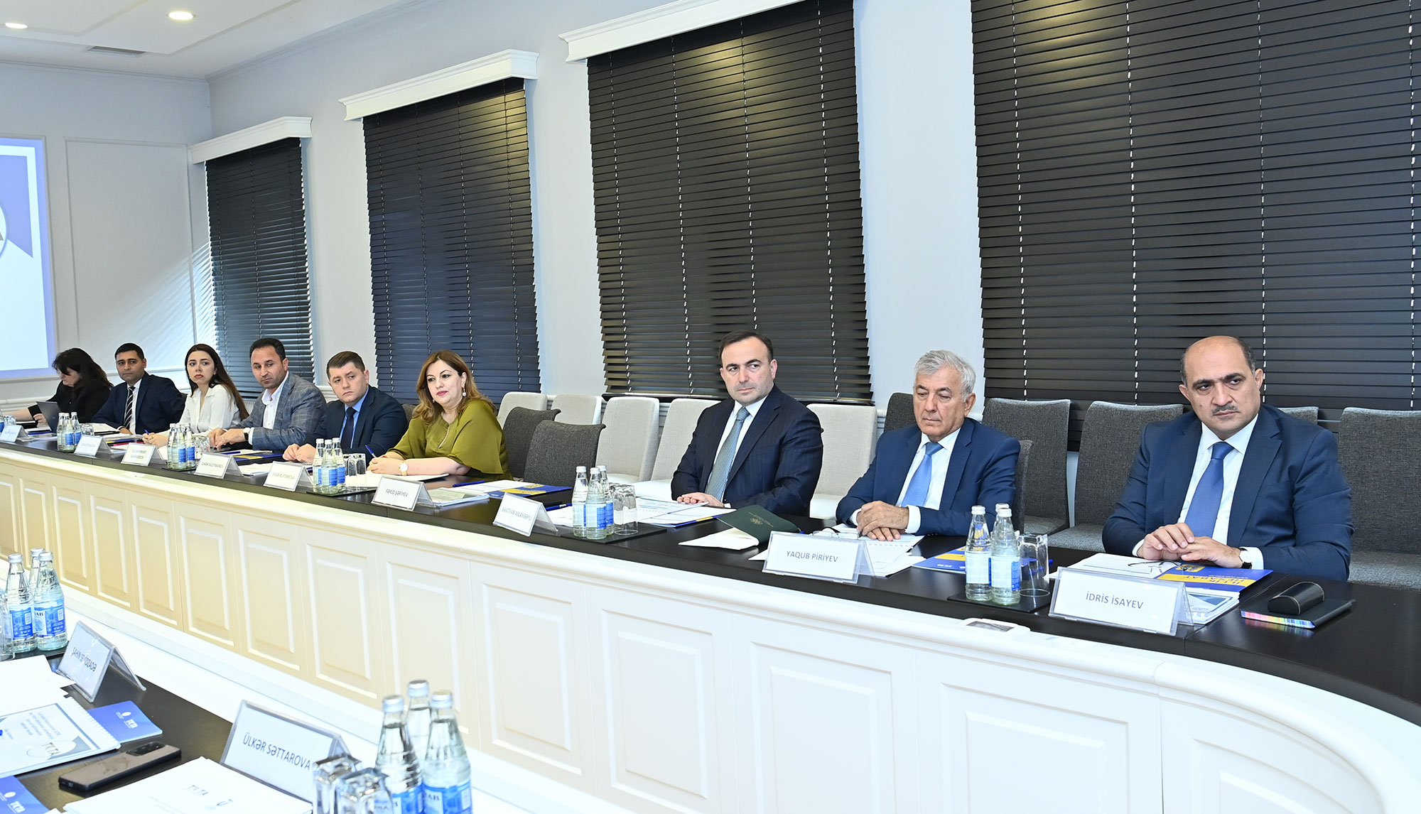 Akkreditasiya Şurasının yeni tərkibdə ilk iclası keçirilib