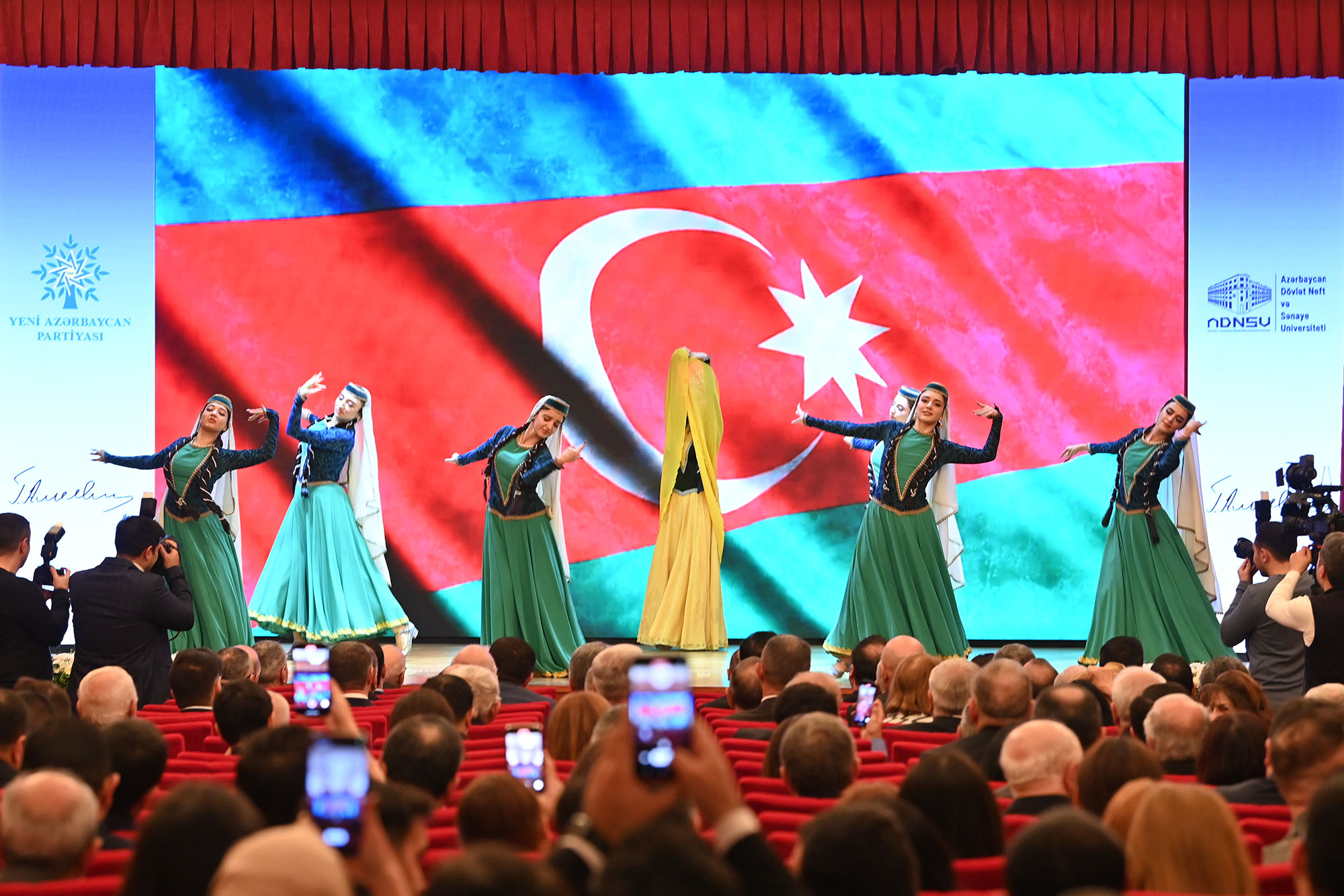 “Heydər Əliyev və yeni Azərbaycan” konfransı keçirilib