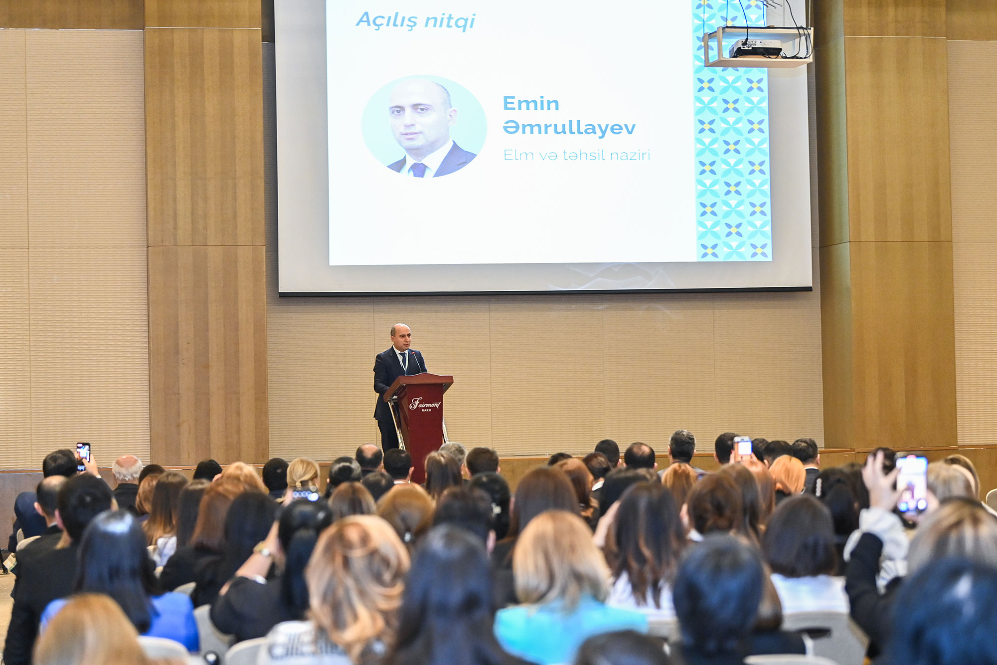 “Məktəbəqədər təhsildə keyfiyyətə yeni baxış” adlı beynəlxalq elmi-praktik konfrans keçirilib