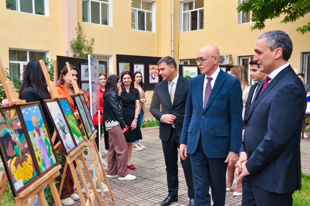 Mingəçevir Dövlət Universitetində “Heydər Əliyev xatirələrdə” layihəsinin açılışı olub