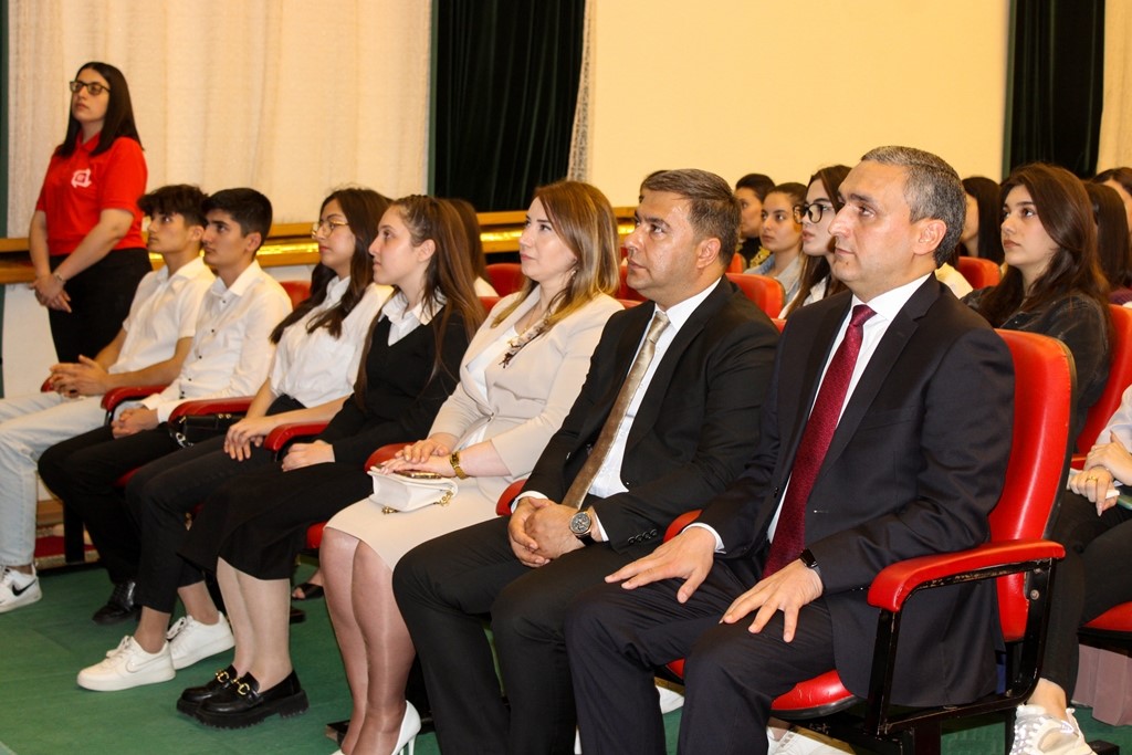 Mingəçevir Dövlət Universitetində “Heydər Əliyev xatirələrdə” layihəsinin açılışı olub