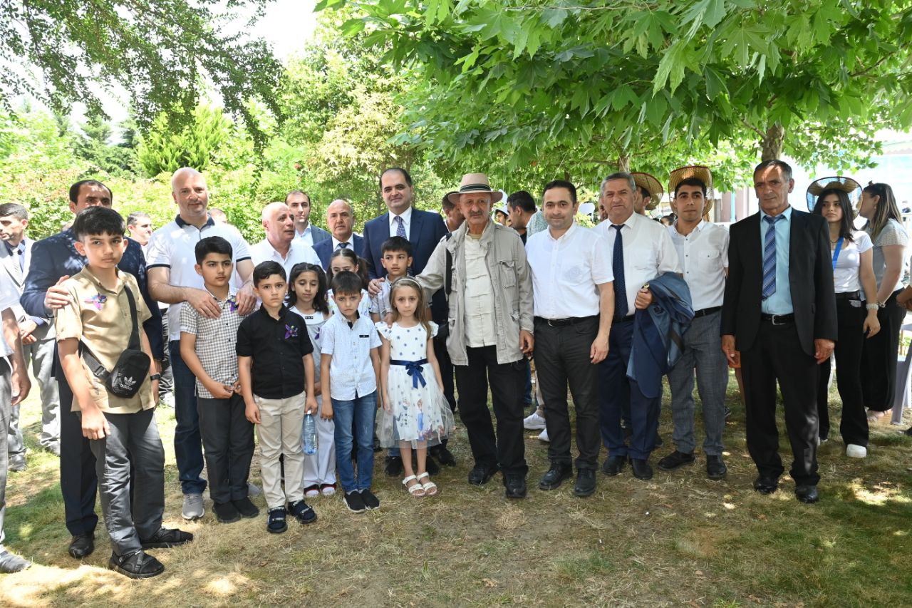 Lənkəran məktəblilərinin yay festivalı