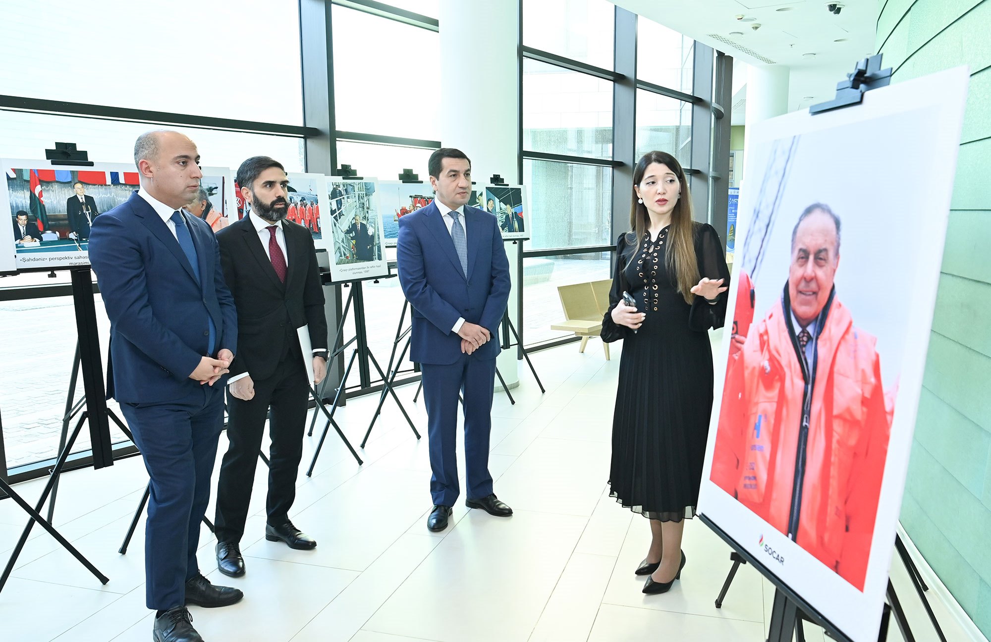 “Heydər Əliyevin uğurlu xarici siyasəti və Azərbaycanın yeni neft strategiyası” mövzusunda konfrans keçirilib