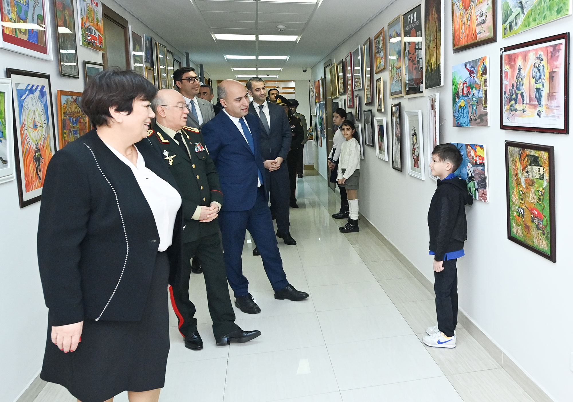 “Fövqəladə hallar uşaqların gözü ilə” XI respublika uşaq yaradıcılıq müsabiqəsinin qalibləri mükafatlandırılıblar