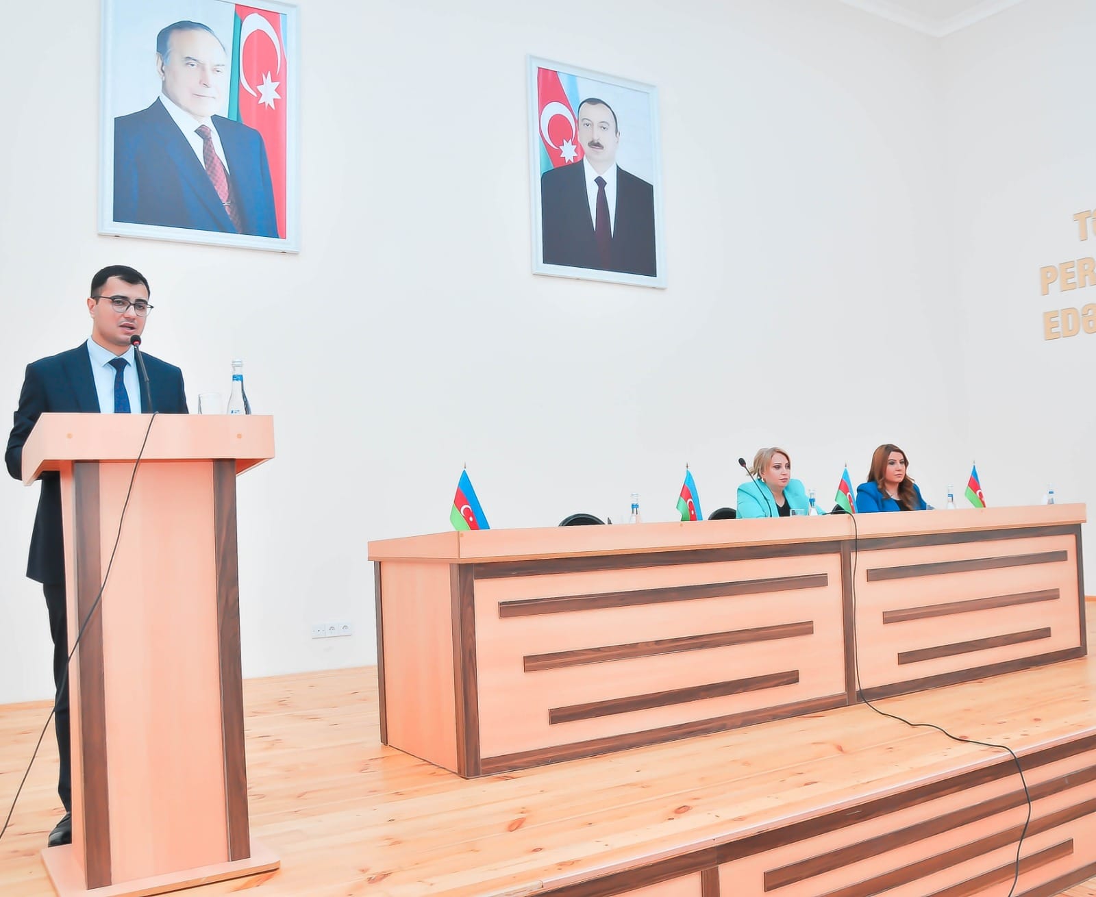 Təhsilverənlərin sertifikatlaşdırılması prosesinə dair görüşlər davam edir