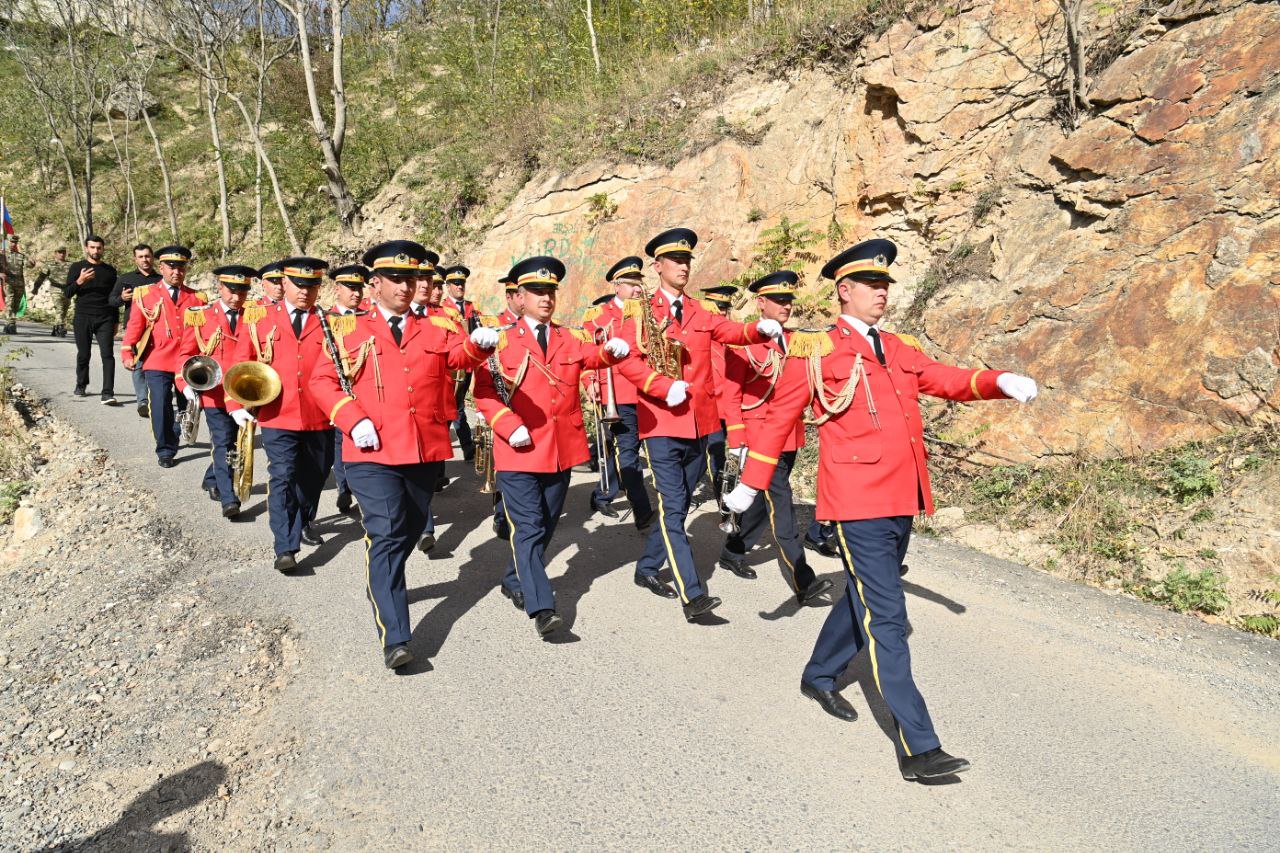 Laçında