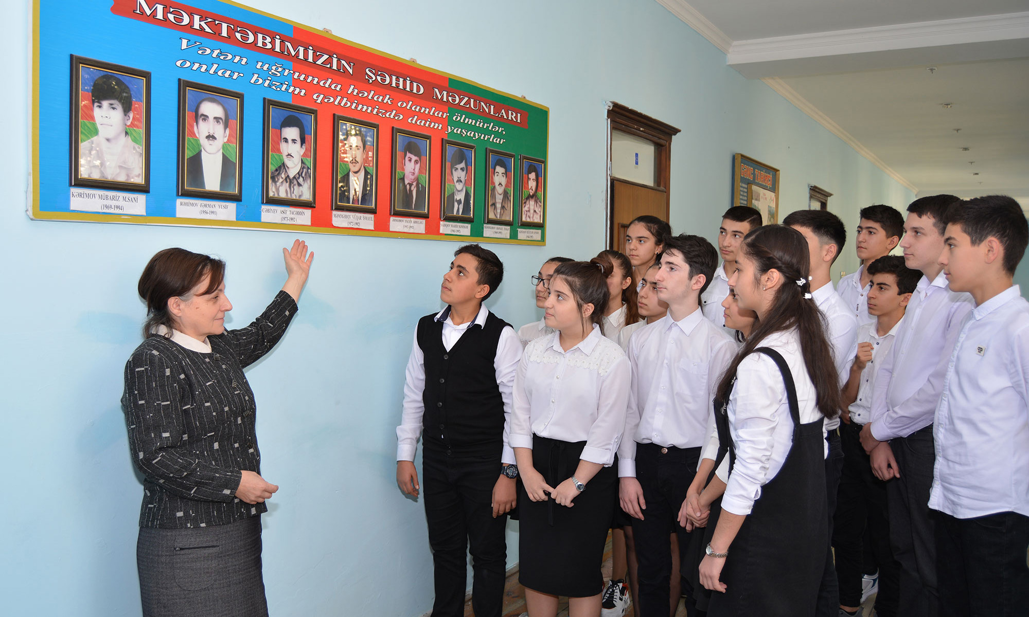 “Məktəbimizdə” – fotorubrika