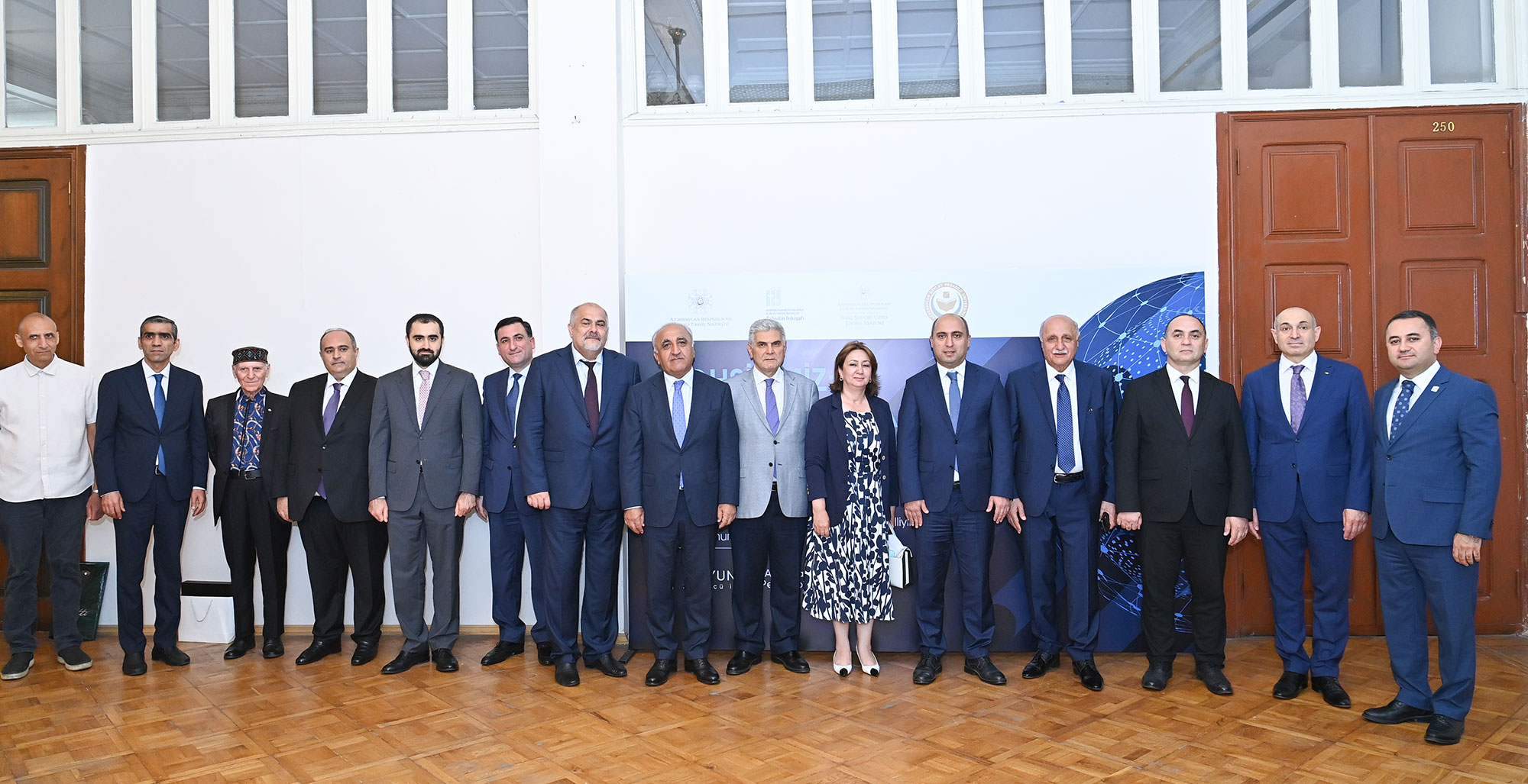 “Təhsilimiz: dünəndən sabaha” adlı elmi-praktik konfrans keçirilib