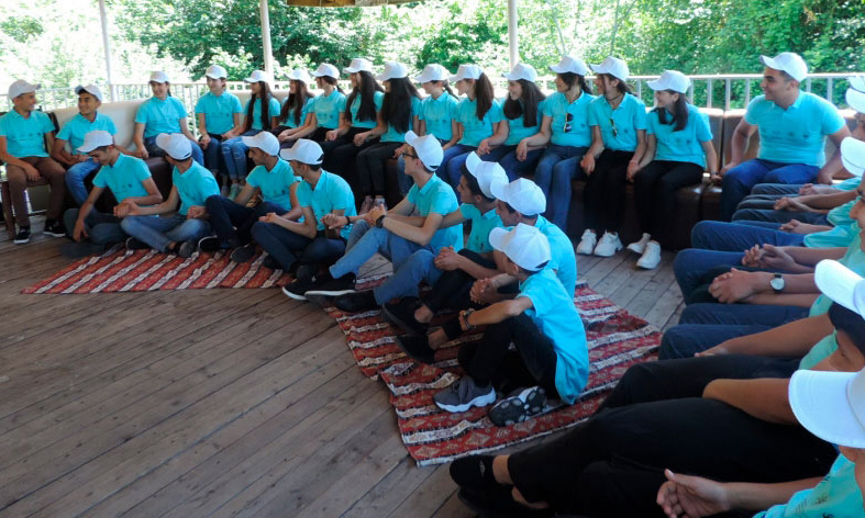 “Zubrları təbiətimizə qaytaraq!” yay düşərgəsi uğurla başa çatıb