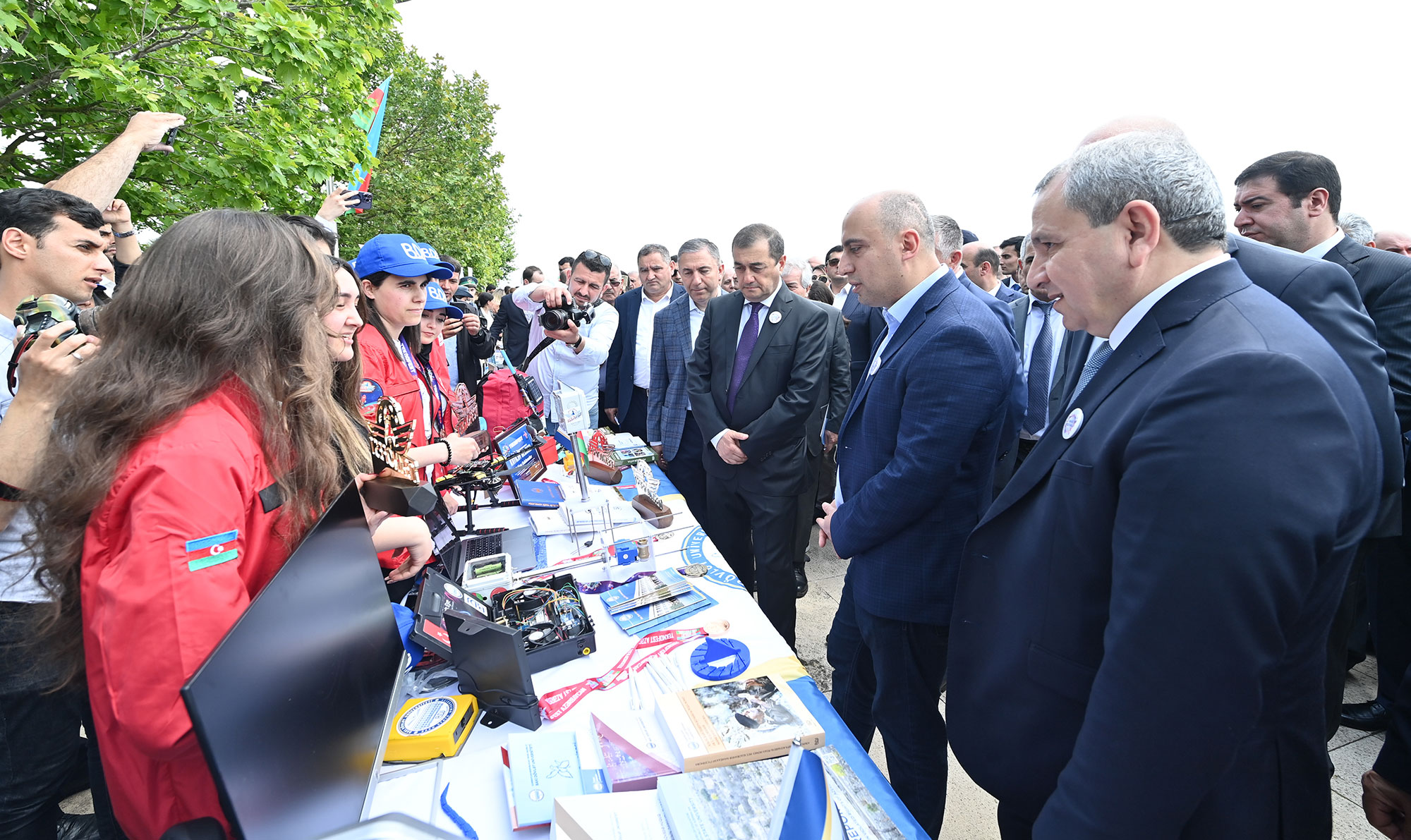 Təhsil festivalından rəngarəng anlar - Fotosessiya