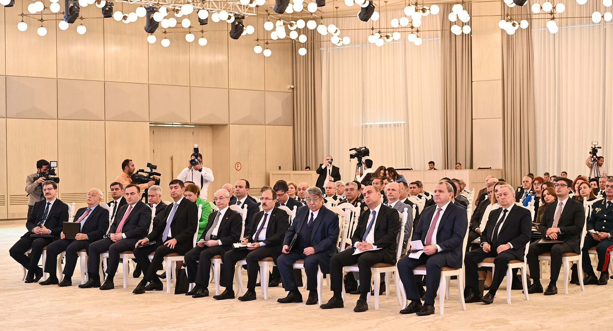 “Müstəqil Azərbaycanın memarı” adlı beynəlxalq elmi konfrans