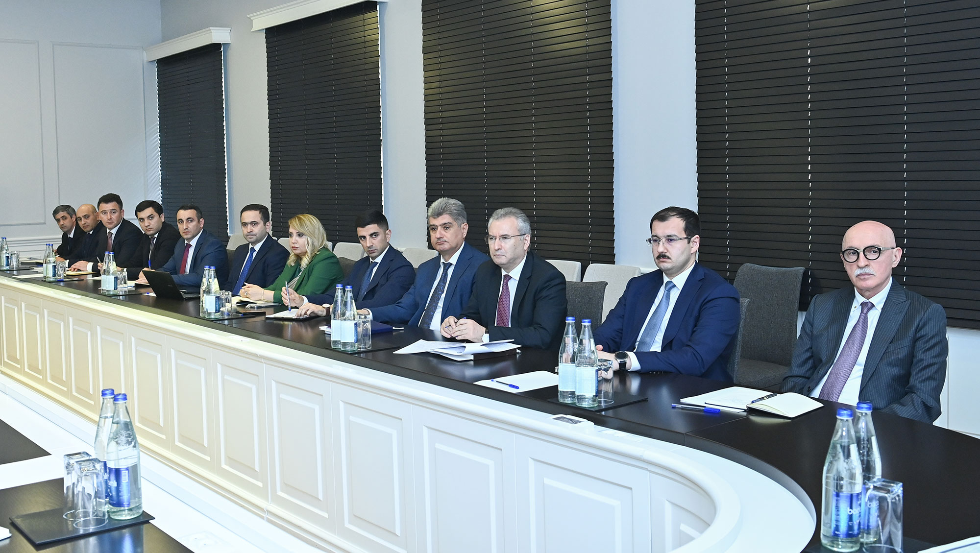 Regional təhsil idarələrinin yeni təyin olunmuş rəhbərləri ilə görüş keçirilib