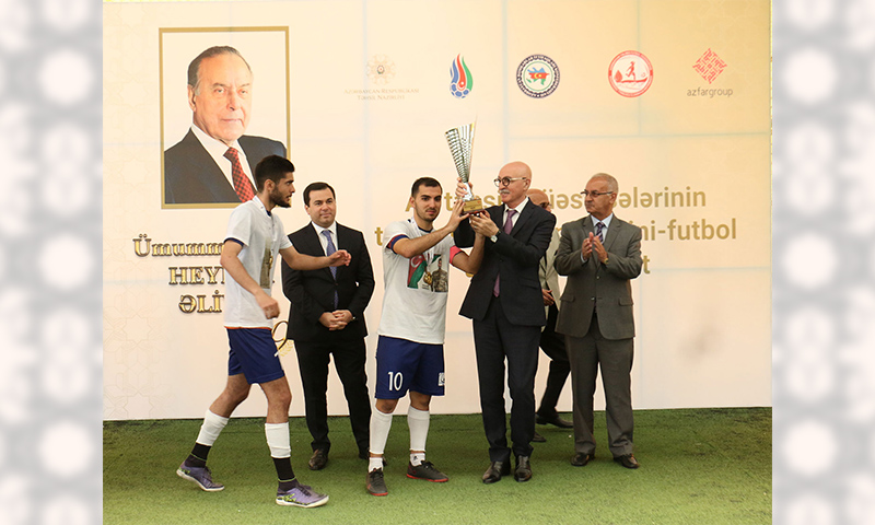 Tələbələr arasında mini-futbol üzrə çempionat başa çatıb
