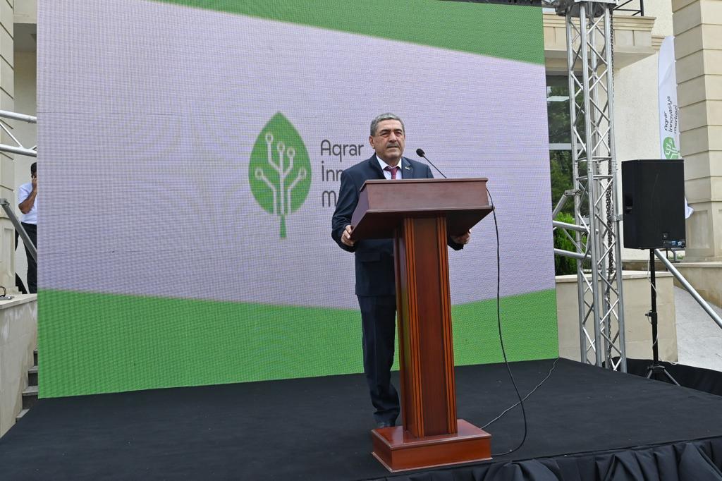 Elm və təhsil naziri Bərdədə Aqrar İnnovasiya Festivalında iştirak edib