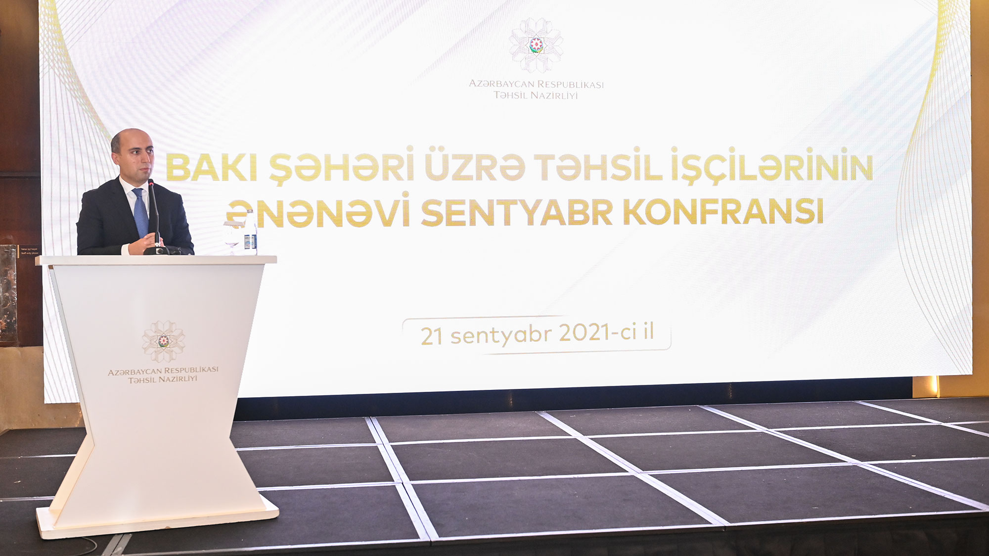 Bakı şəhəri təhsil işçilərinin sentyabr konfransı keçirilib