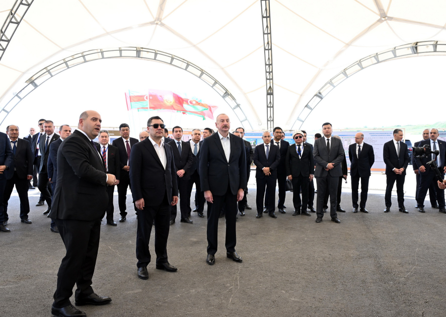 Azərbaycan və Qırğızıstan prezidentləri Ağdamın Xıdırlı kənd tam orta məktəbinin təməlqoyma mərasimində iştirak ediblər