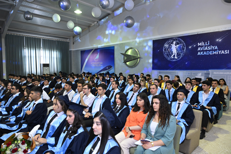 Milli Aviasiya Akademiyasında “Məzun günü” keçirilib