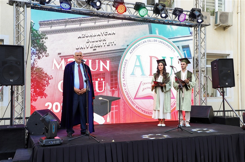 ADU-da təntənəli “Məzun günü” keçirilib