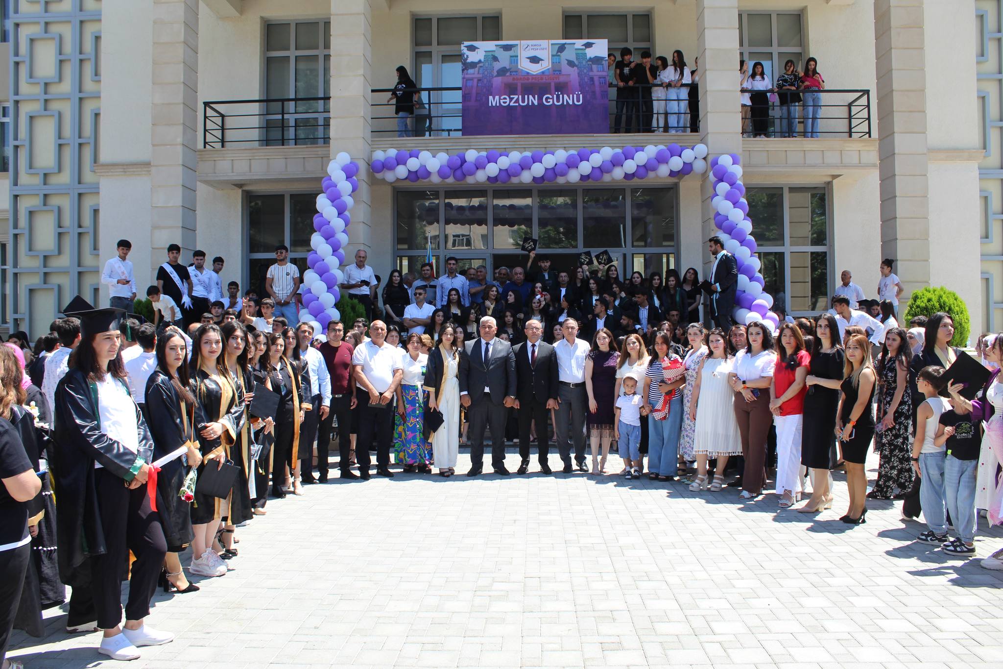 Peşə təhsili müəssisələrində “Məzun günü” tədbirləri keçirilib