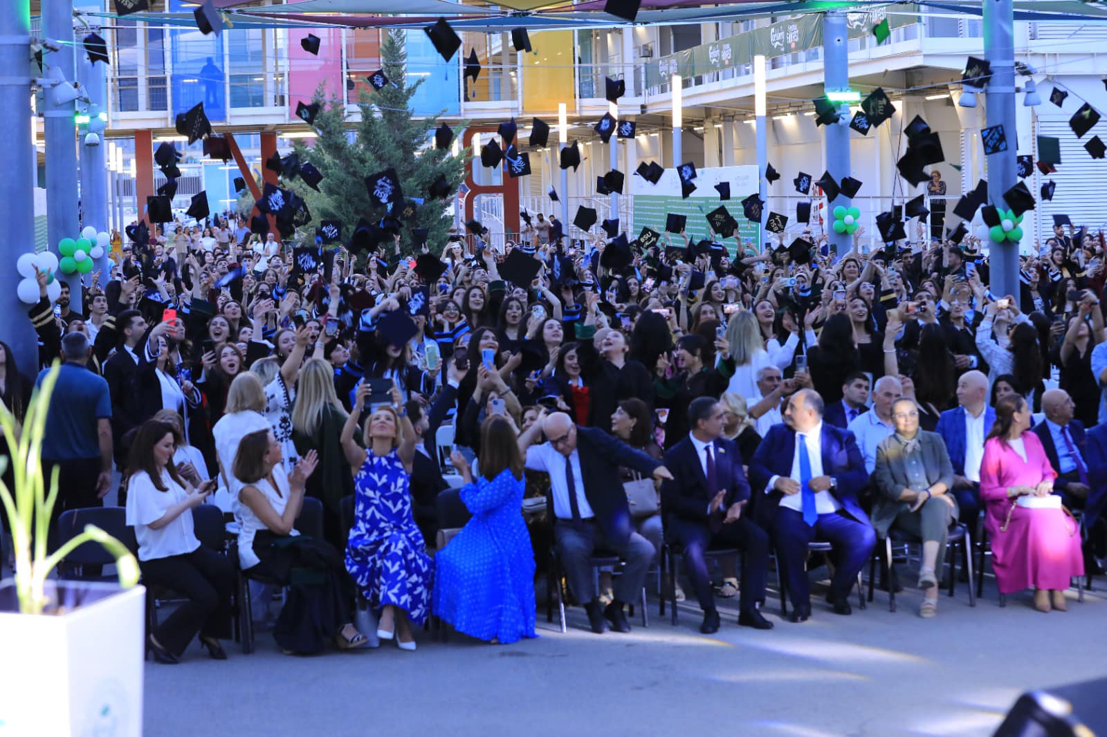 Bakı Slavyan Universitetinin məzun günü keçirilib