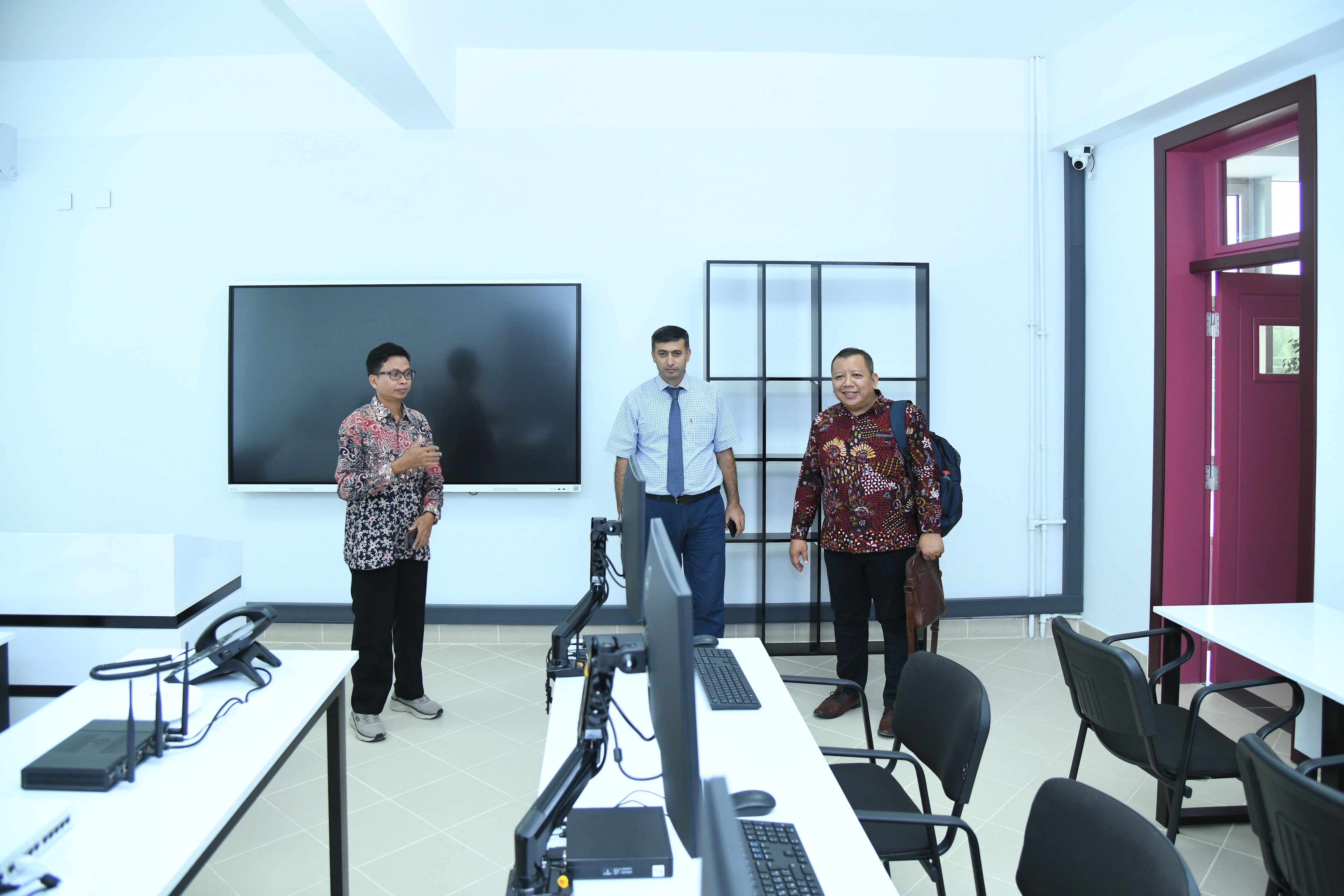 BMU ilə İndoneziyanın dövlət universiteti arasında memorandum imzalanıb