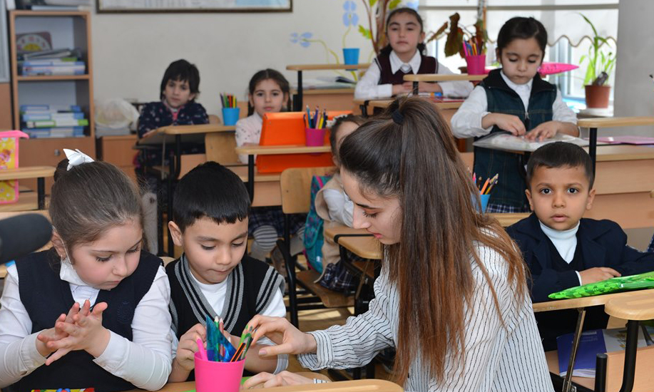 SABAH tələbələri “Sağlam təhsil” siniflərində