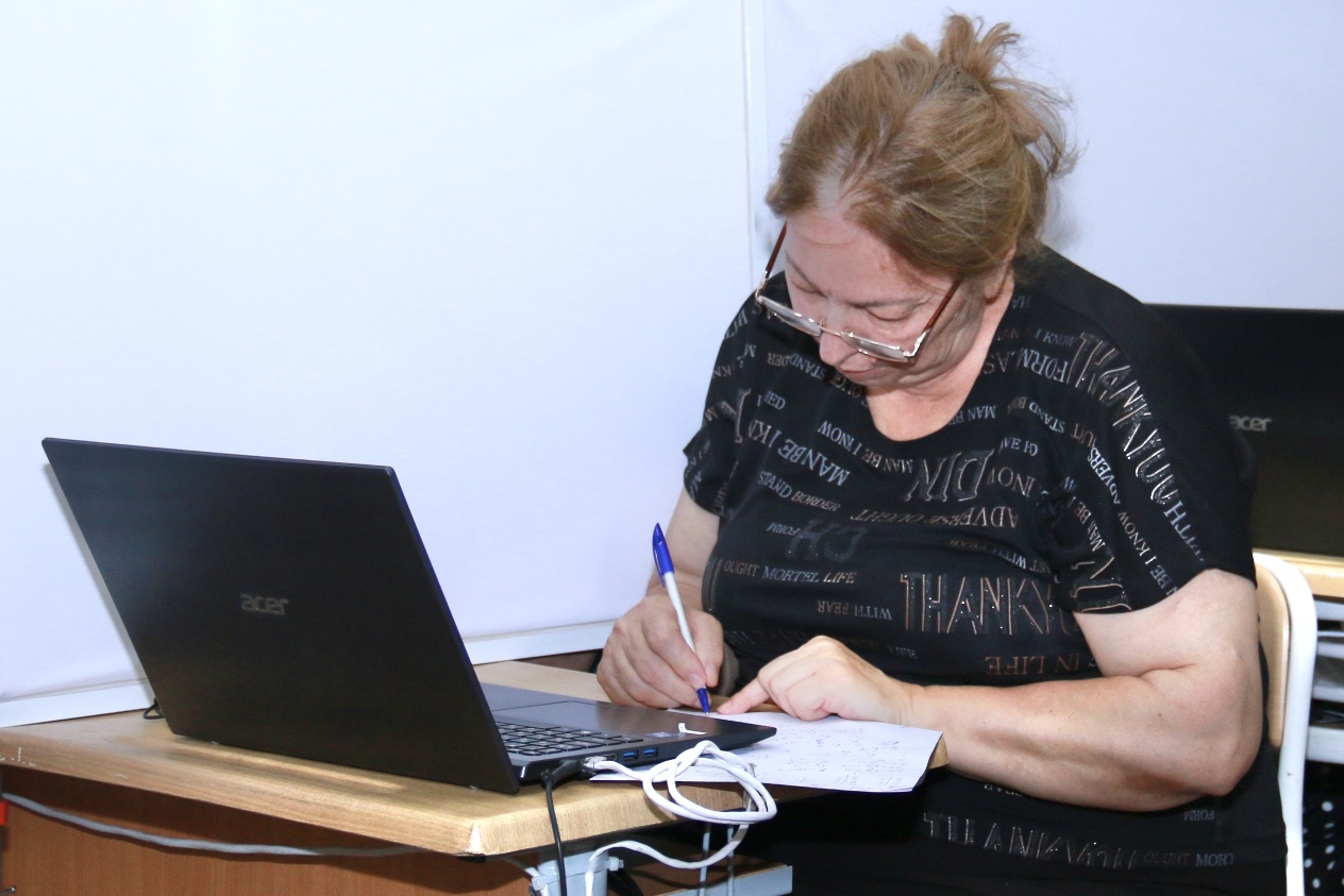 Sertifikatlaşdırma imtahanlarına start verilib - FOTOLAR