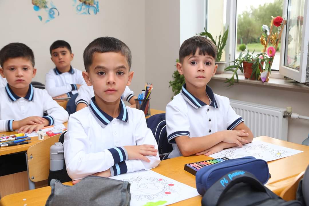 Şirvan-Salyan bölgəsi üzrə ilk dərs günü fotolarda