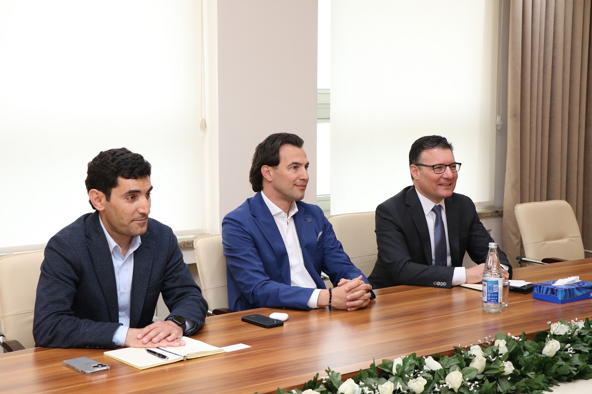AzMİU ilə