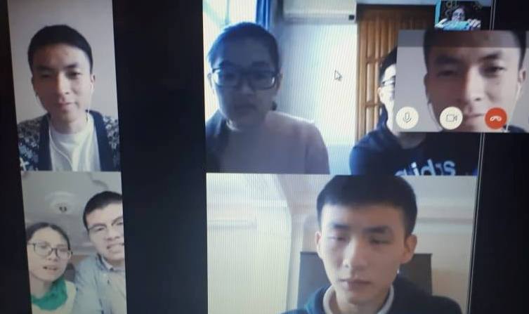 Əcnəbi tələbələrdən yardım aksiyası