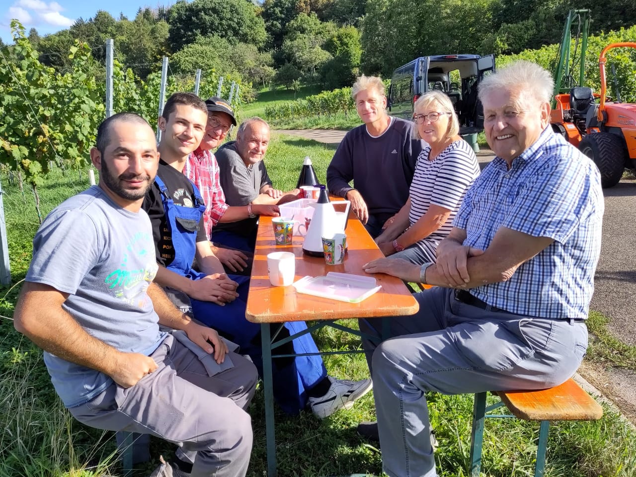 Peşə təhsili ilə həyatı dəyişən bağban dekorator - Almaniyada iş tapdı, lakin...
