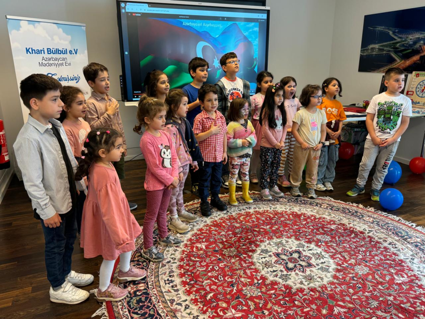 Berlində Azərbaycan dili məktəbinin açılışı olub