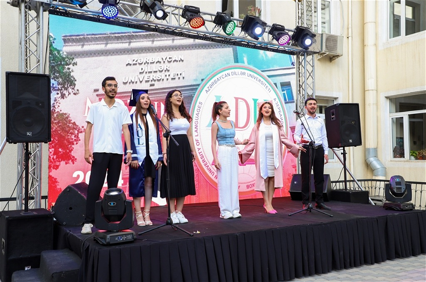 ADU-da təntənəli “Məzun günü” keçirilib