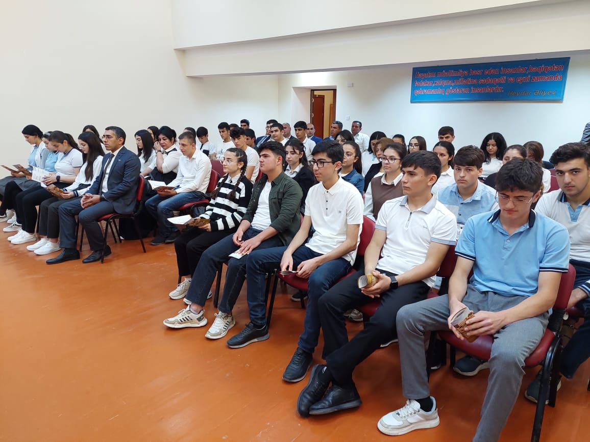 Qarabağ Universitetinə tələbə qəbulu ilə əlaqədar maarifləndirici görüşlər keçirilib