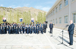 Böyütmək üçün şəkili seçin